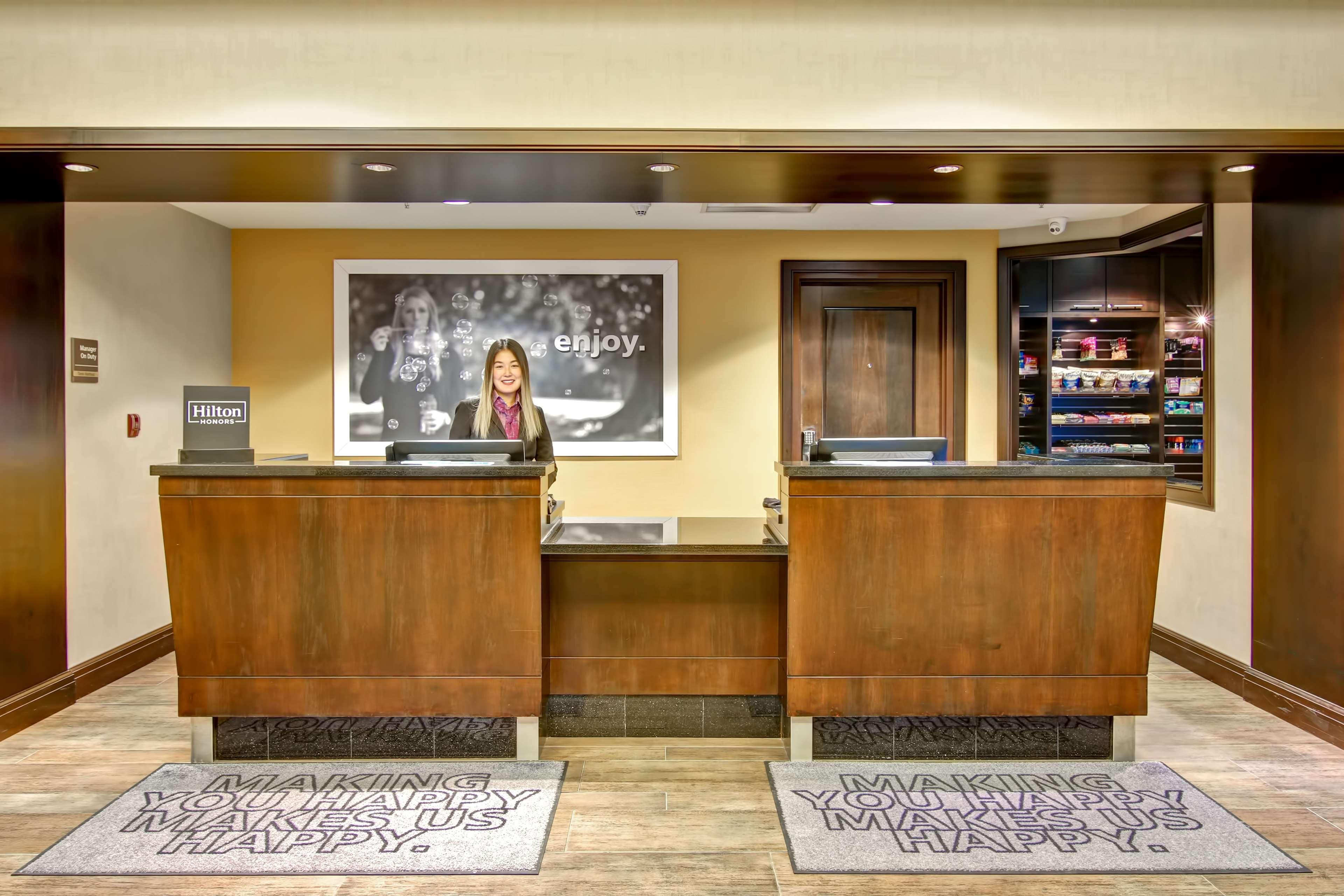 Hampton Inn By Hilton Toronto Airport Corporate Centre Exterior foto