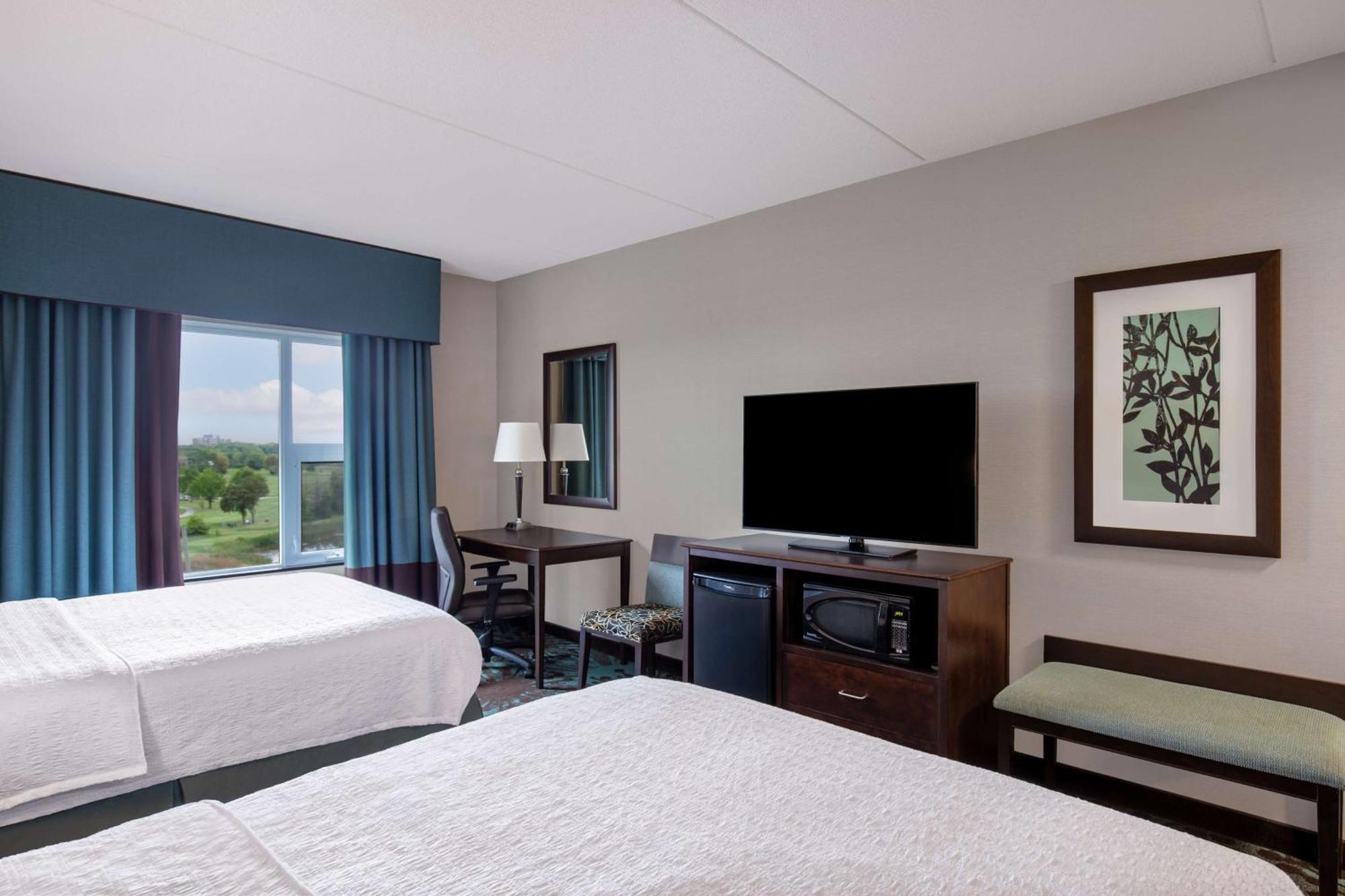 Hampton Inn By Hilton Toronto Airport Corporate Centre Exterior foto